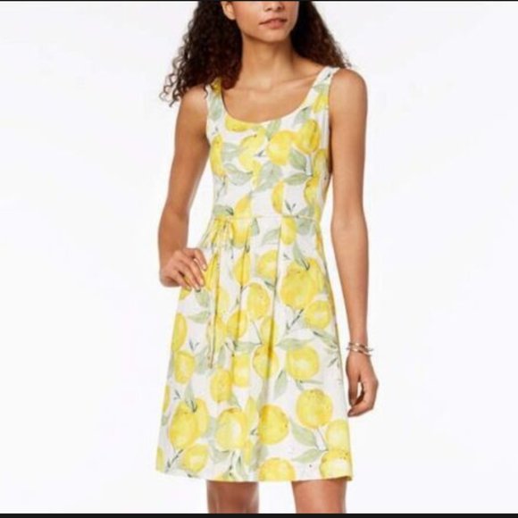 papagallo Dresses & Skirts - Papagallo tie lemon sundress